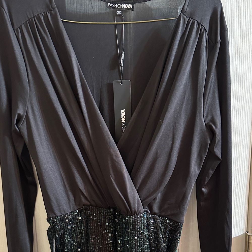 Fashion Nova Black and Green Sequin Long Sleeve Dress